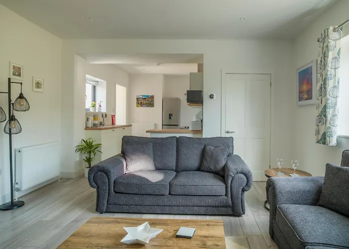 Stunning Modern Apartment In The Cotswolds