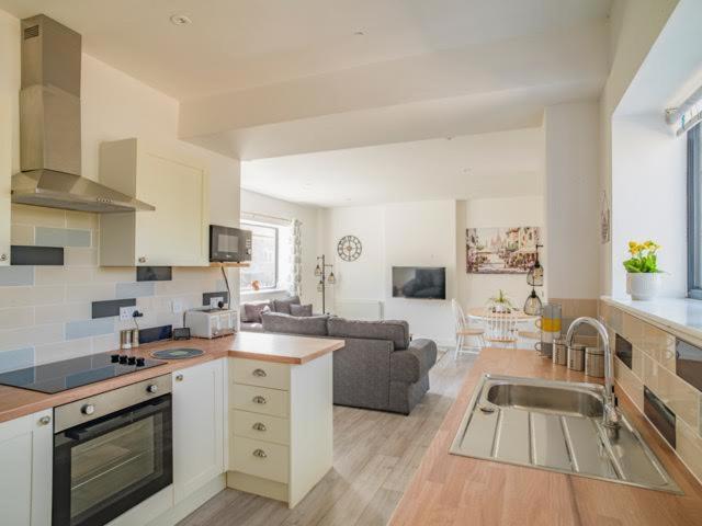 Apartment Stunning Modern In The Cotswolds